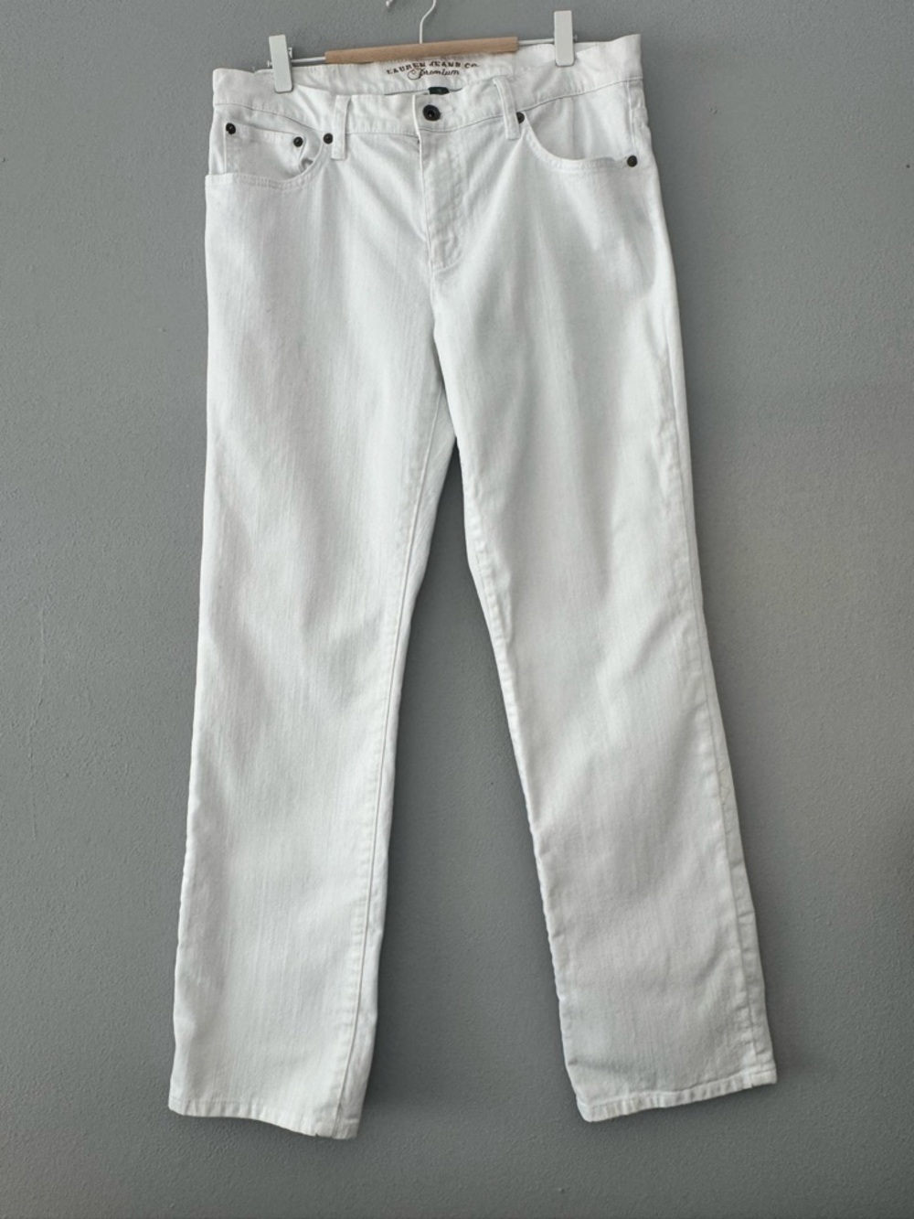 Lauren Jeans Co. Ralph Lauren Women's Classic Straight White Jeans Size 12